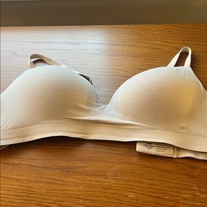 Soma Enbliss Wireless 34D Beige Bra